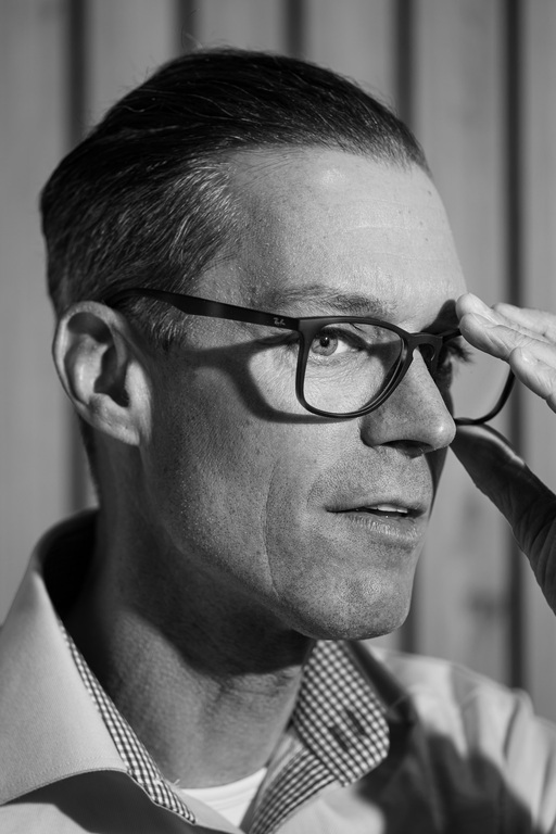 Professional portrait of Andreas Maierhofer.